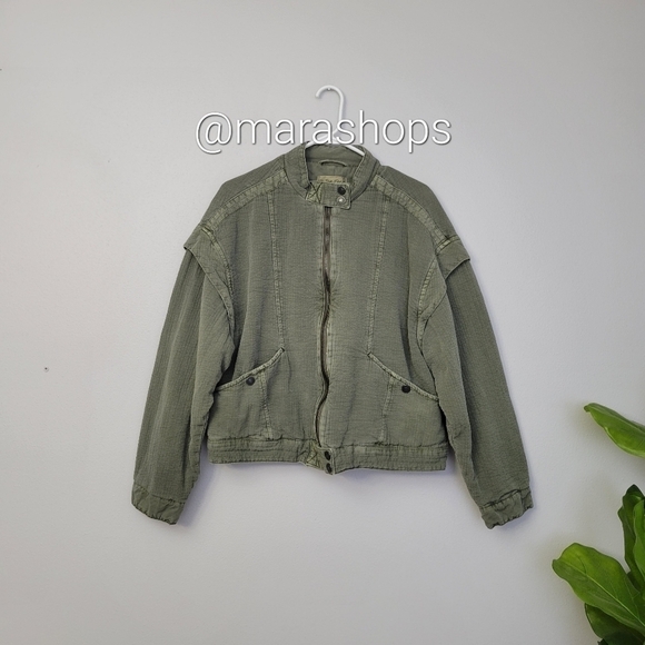Free People Florence Bomber in Olive Smoke - Picture 2 of 6